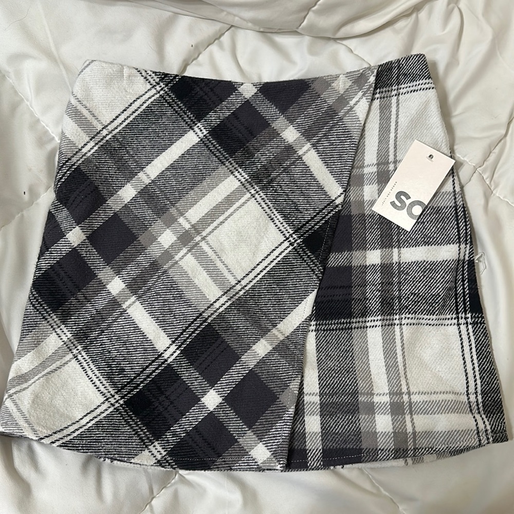 Mini Skirt!